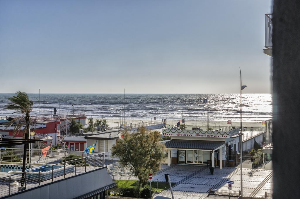 Hotel Lido Inn Lido di Camaiore Eksteriør bilde