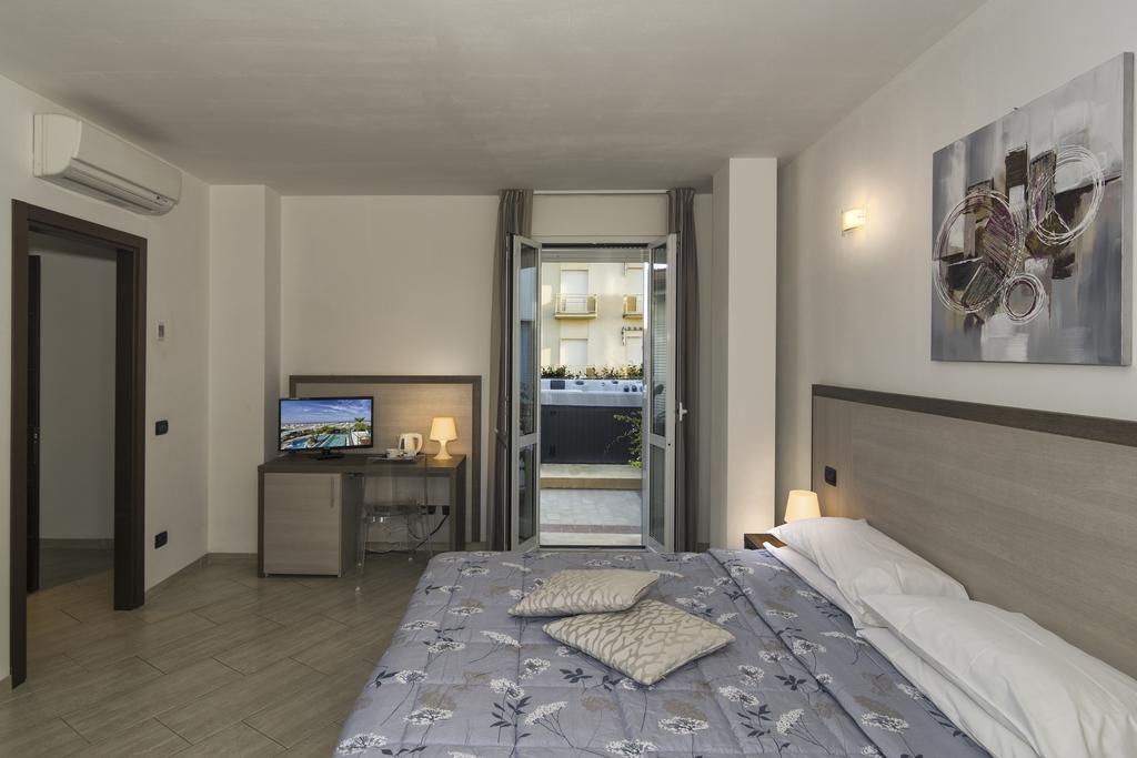 Hotel Lido Inn Lido di Camaiore Eksteriør bilde