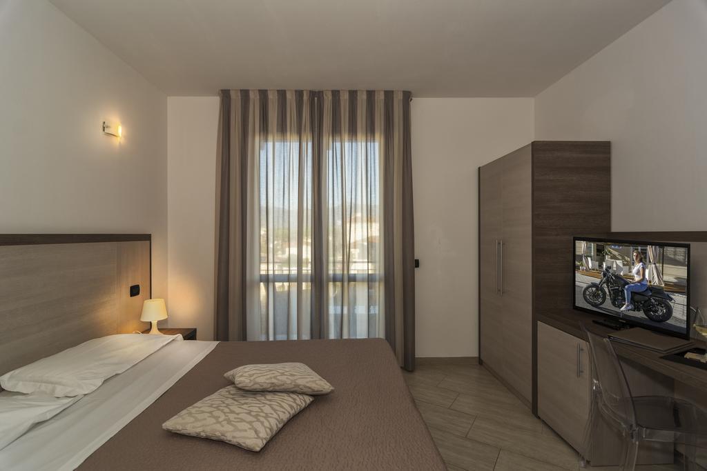 Hotel Lido Inn Lido di Camaiore Eksteriør bilde